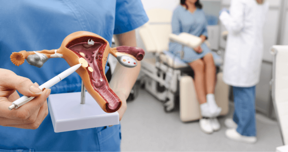 Comprendre et et traiter les symptômes et les causes du prolapsus rectal