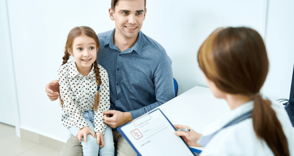 Les 4 clés pour bien préparer la consultation médicale de votre enfant